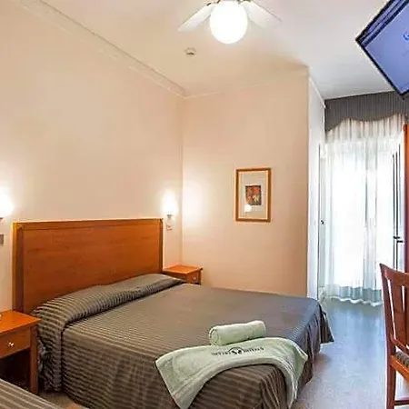Everest Hotel Cervia